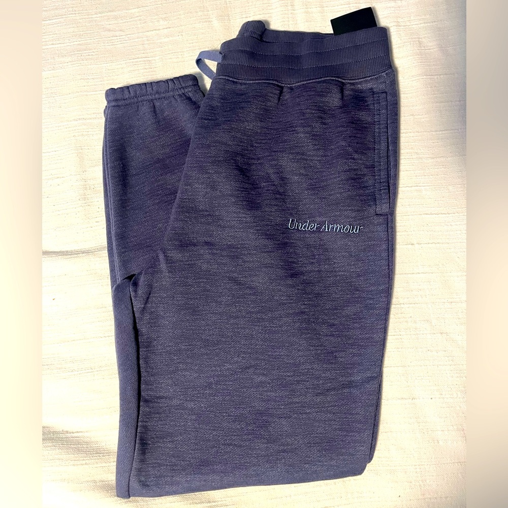 Women’s Under Armour Essential Script Jogger Pant